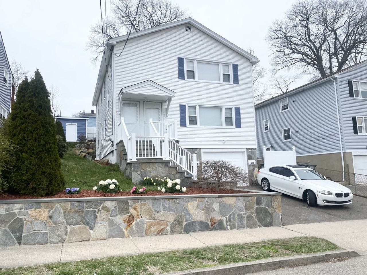 506 Merritt St #2 - Photo 4 of 50