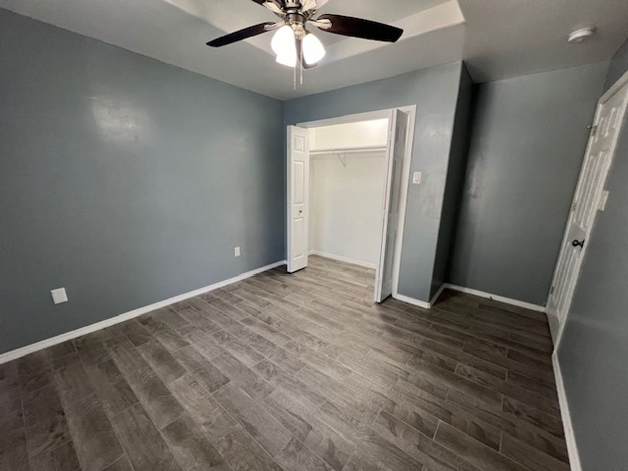 8527 Michigan Ave - Photo 6 of 19