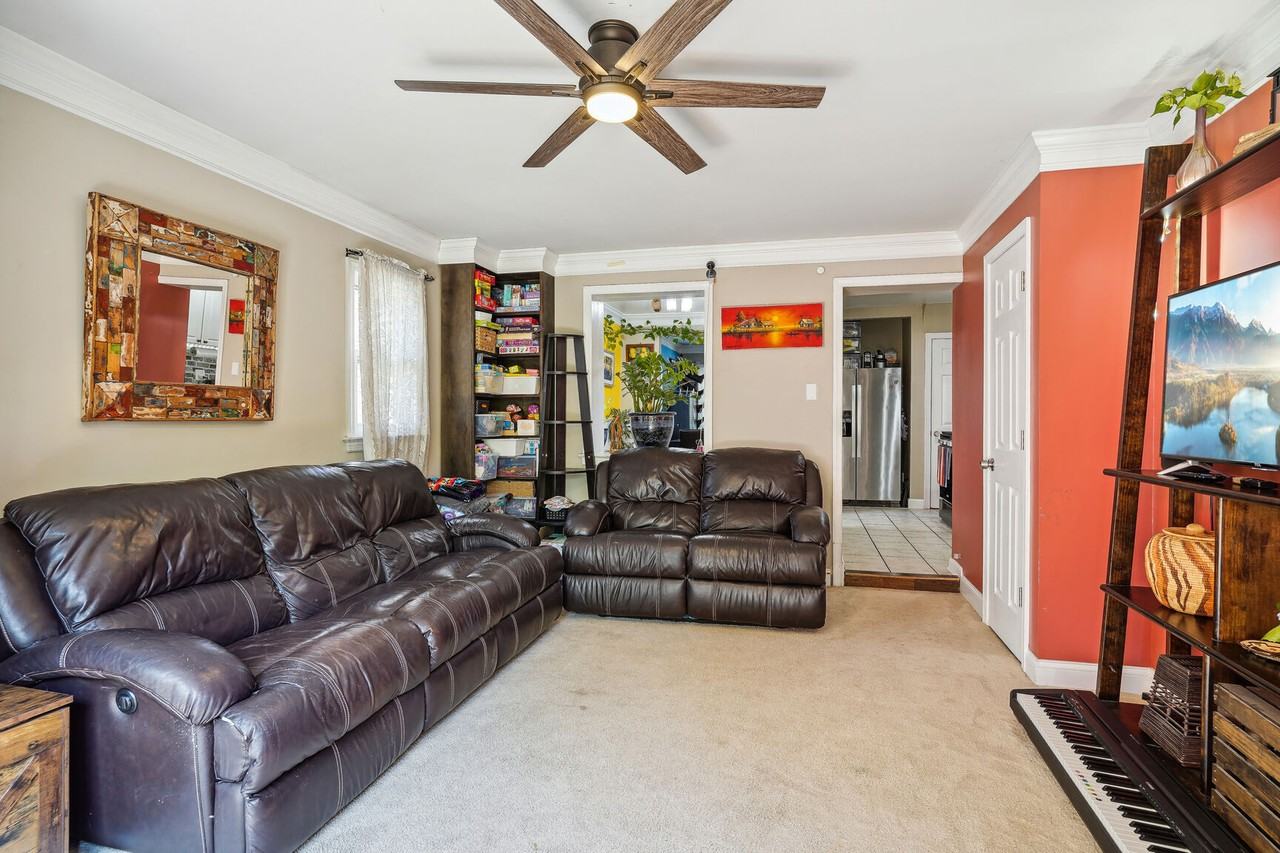 327 Ashby St #1 - Photo 3 of 24