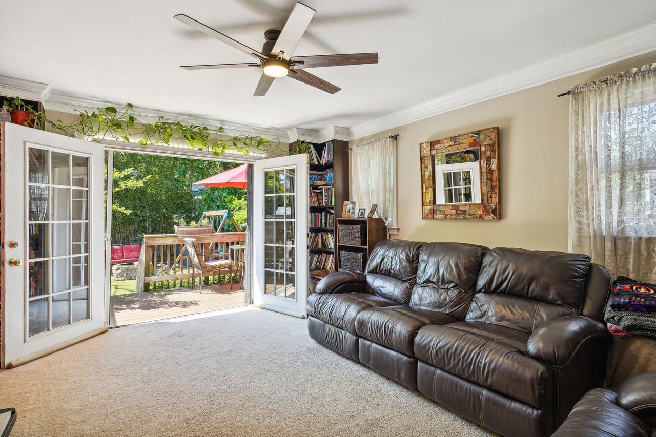 327 Ashby St #1 - Photo 4 of 24