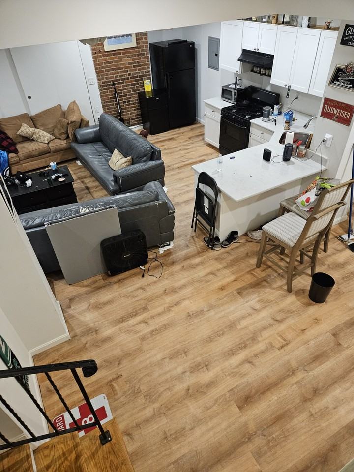 28 Fleet St #B - Photo 2 of 21
