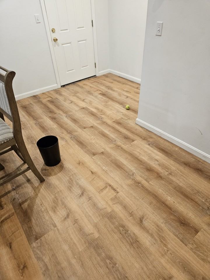 28 Fleet St #B - Photo 3 of 21