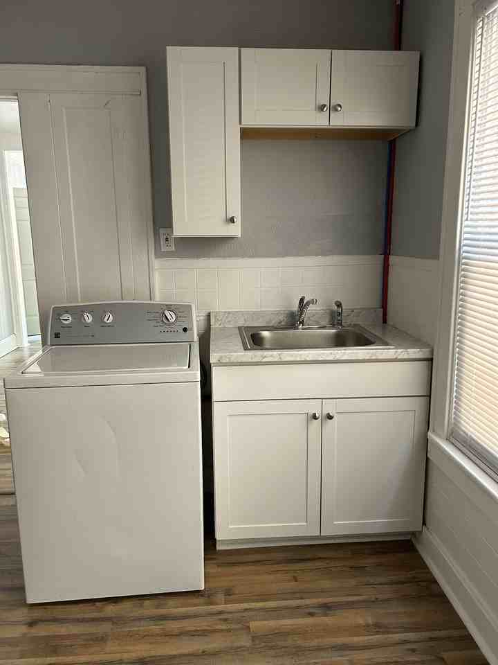 20 Willow St #2 - Photo 2 of 10