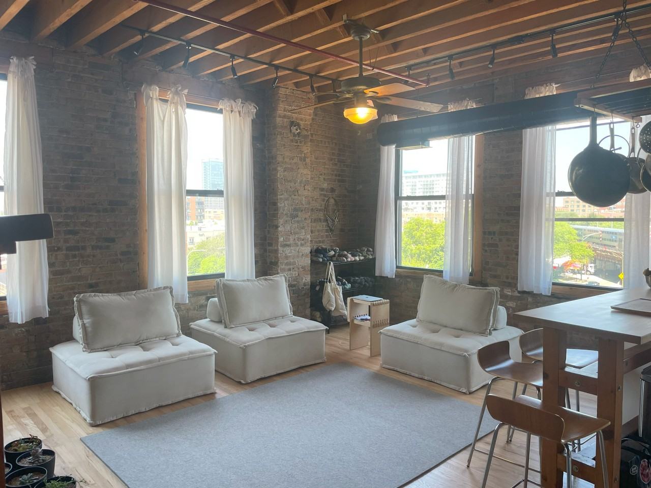 525 N Halsted St #500 - Photo 5 of 22