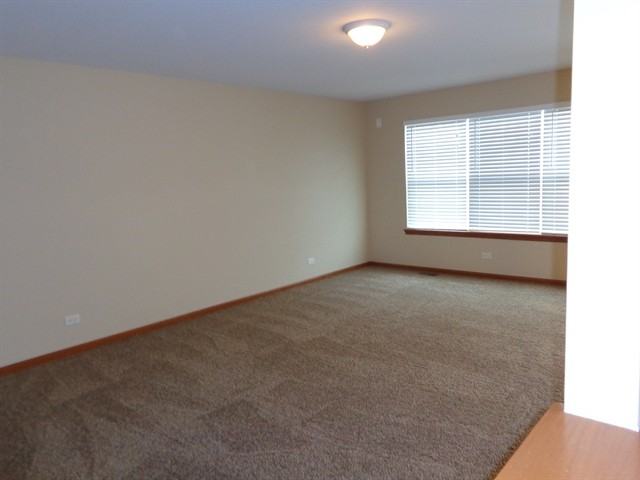 255 Springwood Drive - Photo 3 of 23