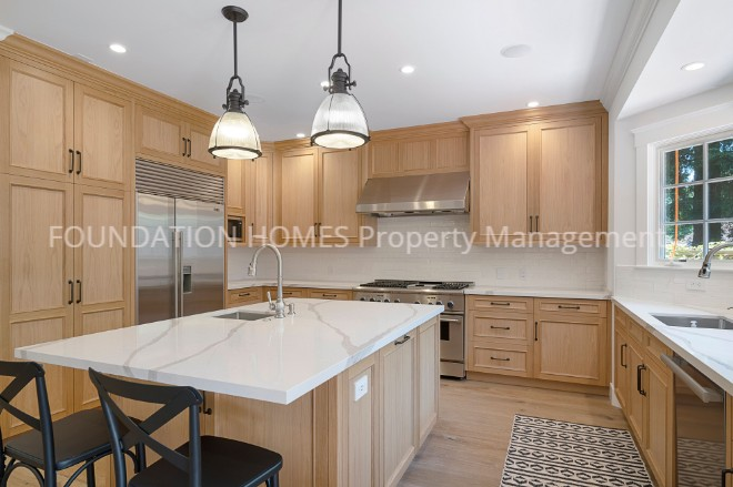 378A Sunset Way - Photo 2 of 20