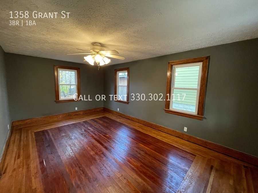 1358 Grant St - Photo 3 of 21