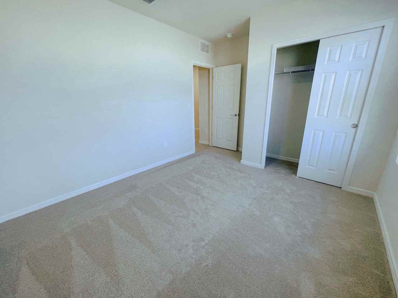 1196 Sugarwood St - Photo 7 of 15