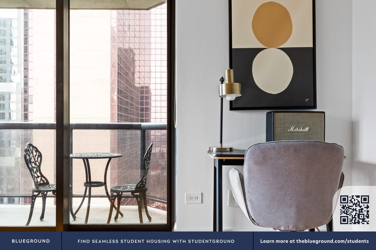 235 West 48th Street - Photo 7 of 30