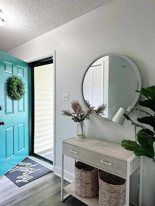 1307 Petrell Dr - Photo 2 of 23