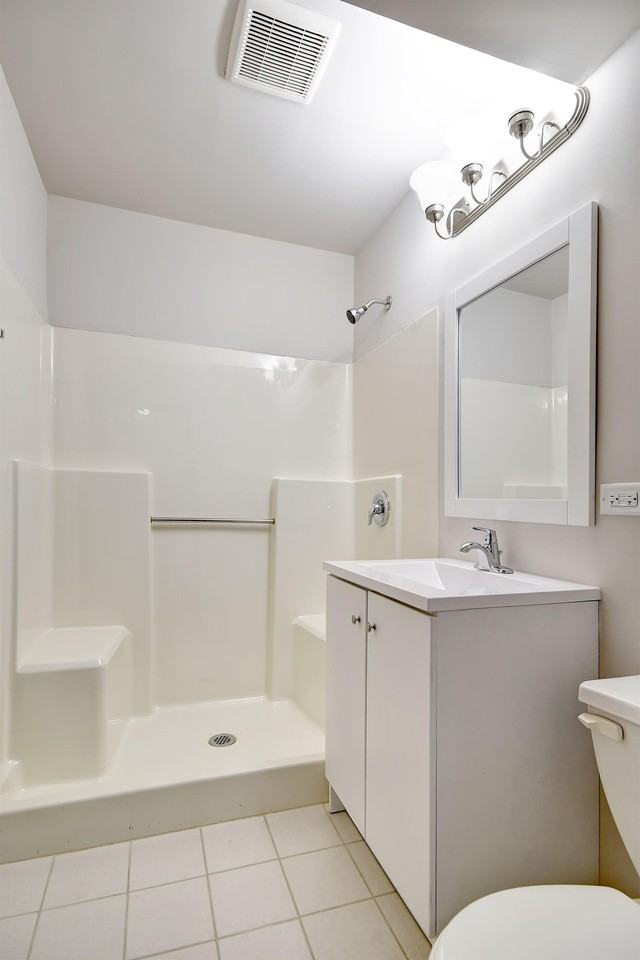 4747 19th Street - Photo 4 of 28