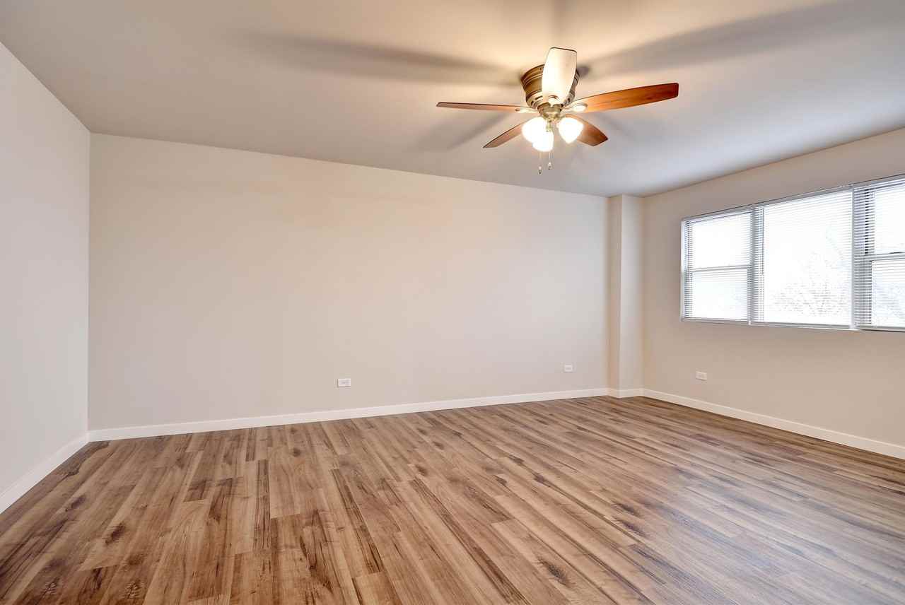 4747 19th Street - Photo 5 of 28