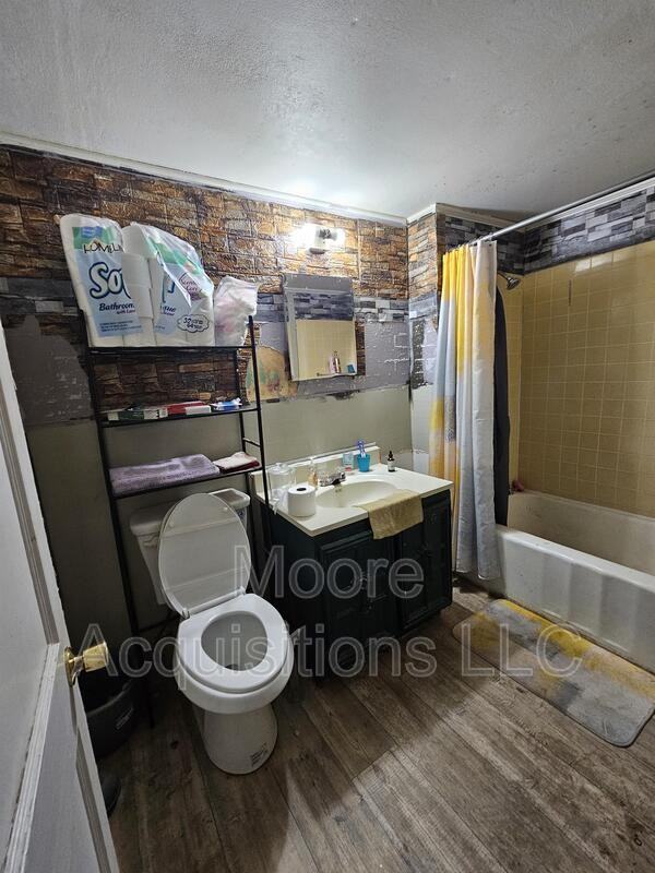 1506 El Paso St - Photo 6 of 19