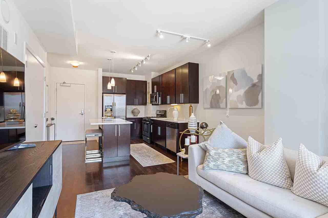 W Washington Blvd #420 - Photo 3 of 18