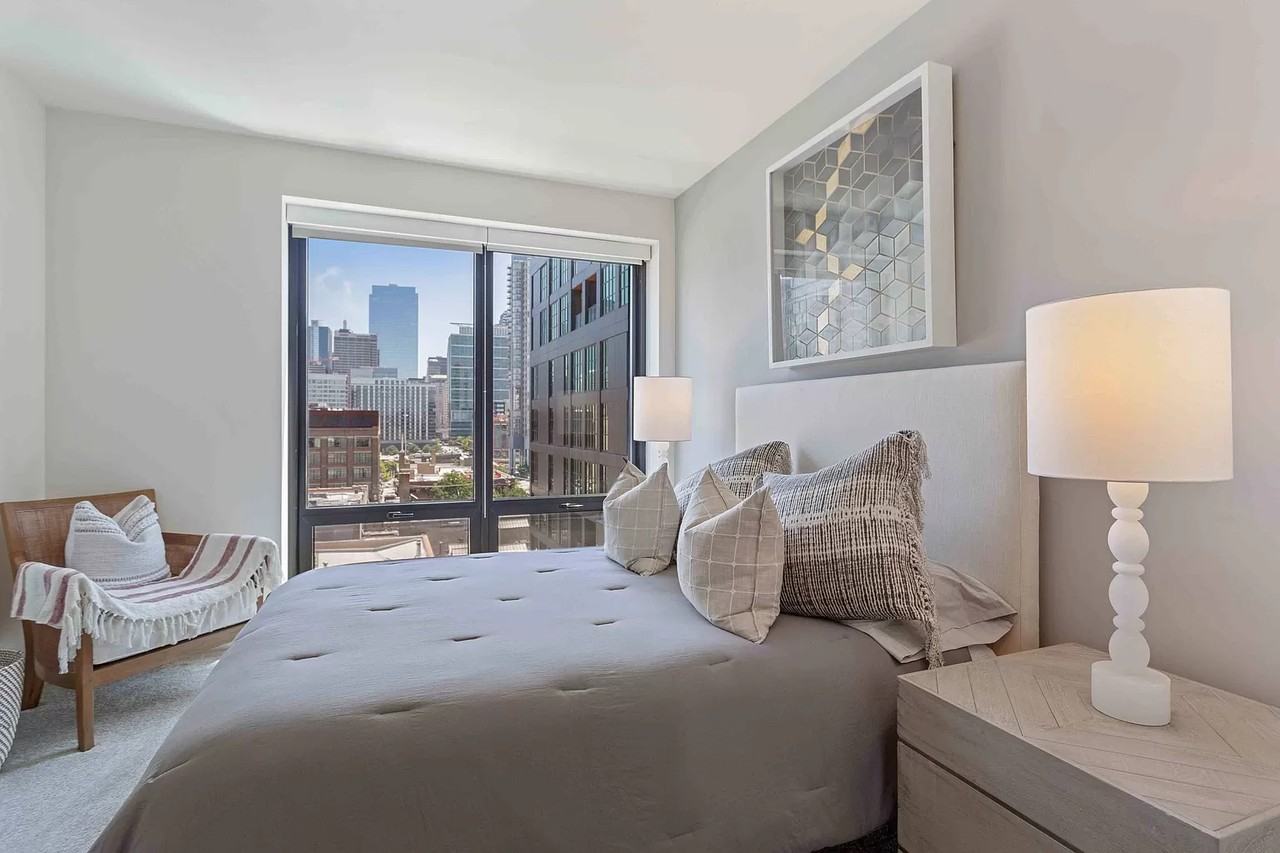 W Washington Blvd #420 - Photo 4 of 18