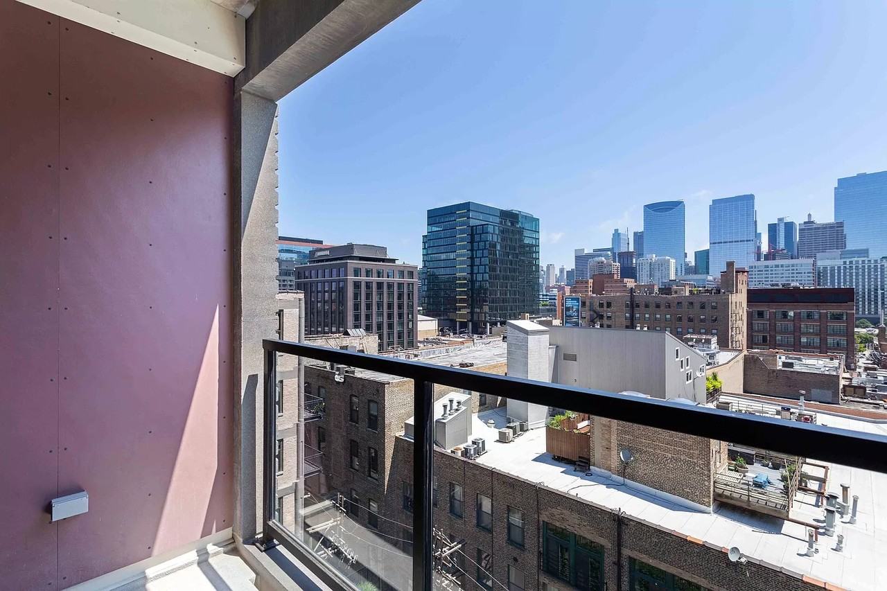 W Washington Blvd #420 - Photo 7 of 18