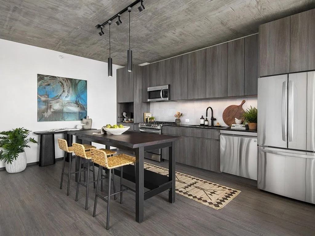 W Randolph St #502 - Photo 2 of 22