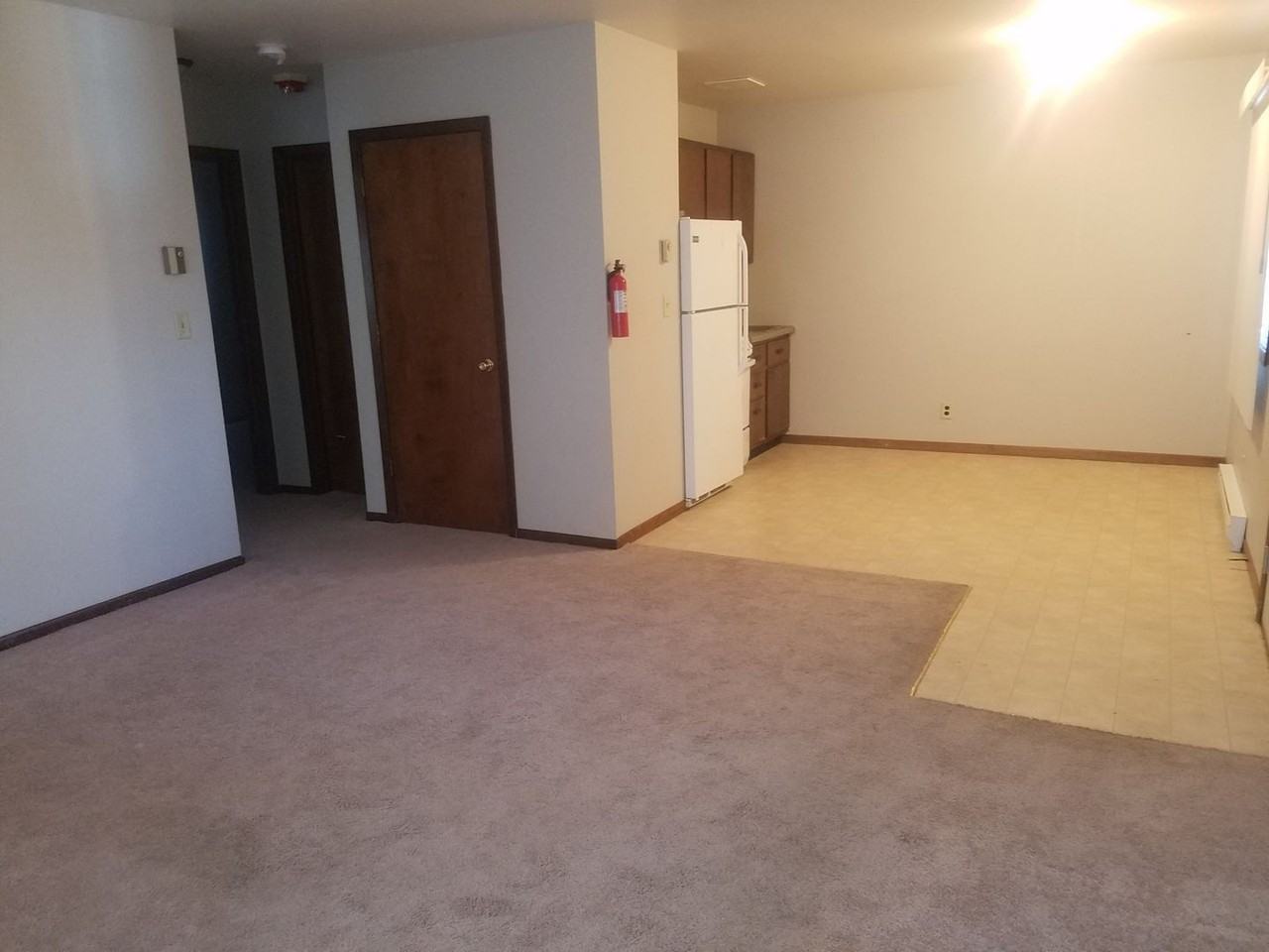 2744 Birch St - Photo 5 of 7