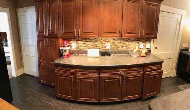 Beverly House - Photo 7 of 20