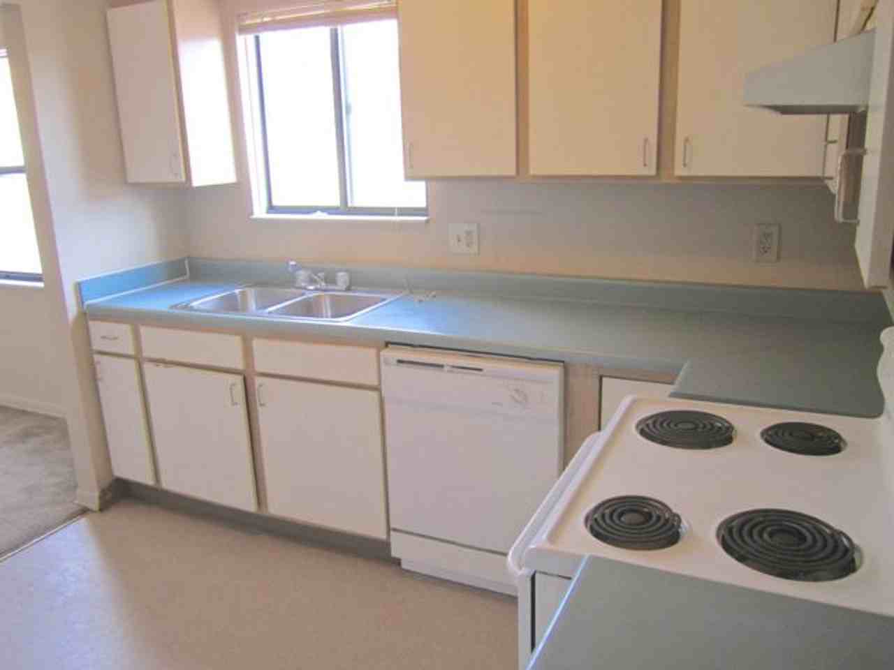 Park Gate Apartments - Photo 4 of 26