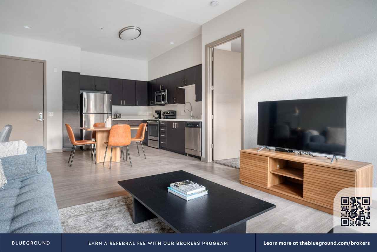 1101 North Fair Oaks Avenue - Photo 5 of 58