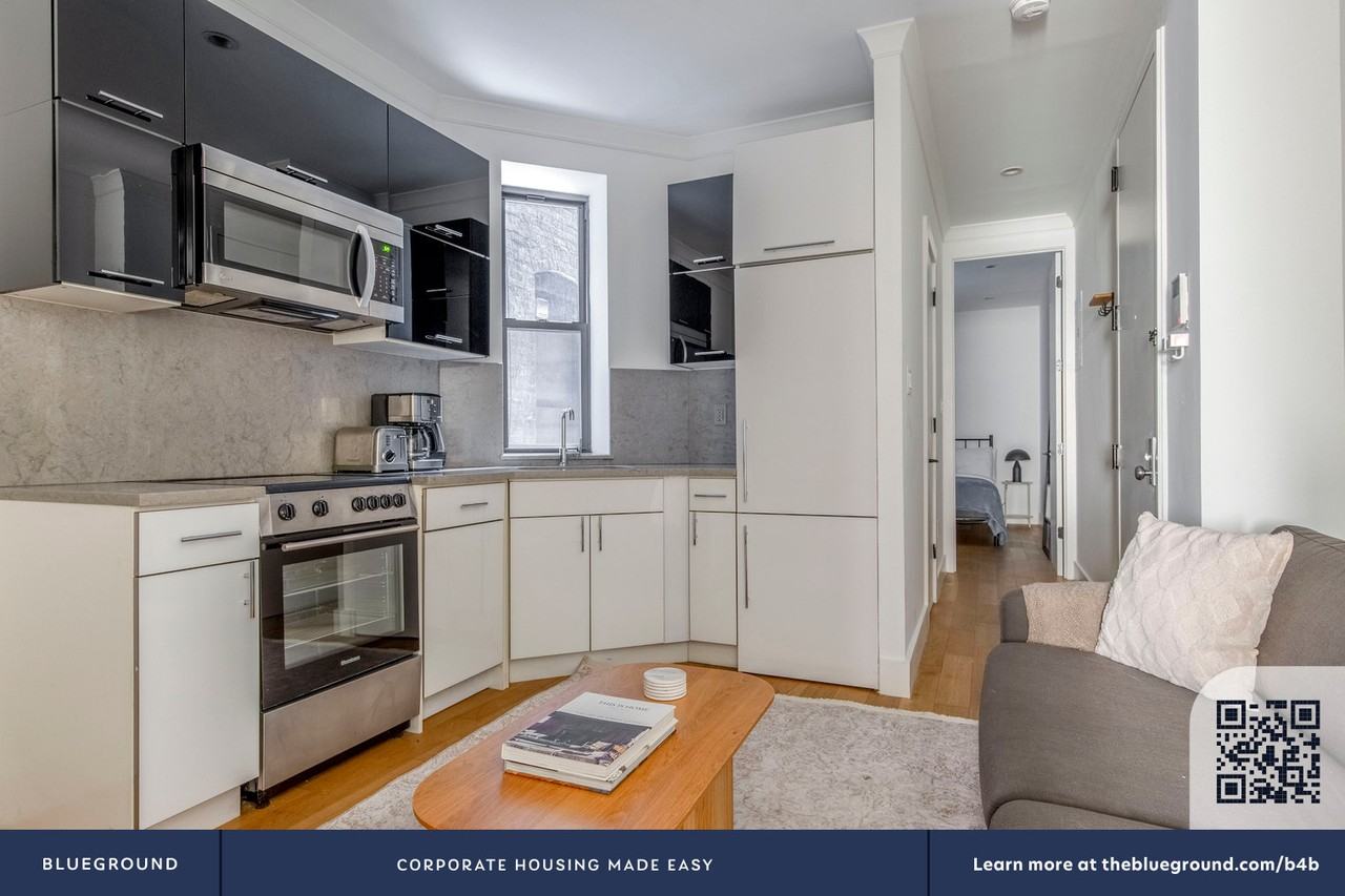 1290 1st Avenue - Photo 5 of 18
