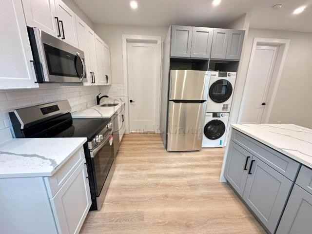 2189 37th St - Photo 2 of 7