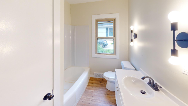 367 Bryan St #367 - Photo 2 of 10