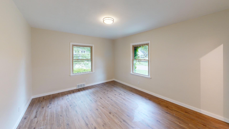 367 Bryan St #367 - Photo 3 of 10