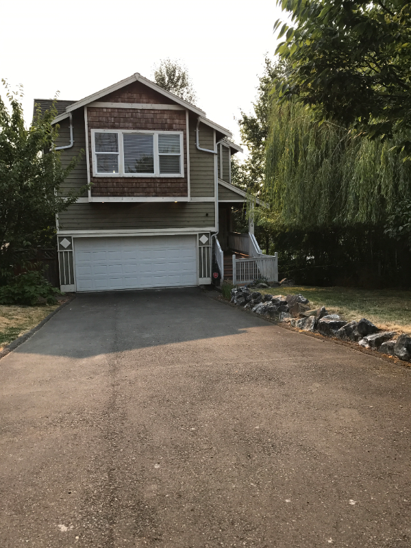 9316 46th Ave S - Photo 2 of 8
