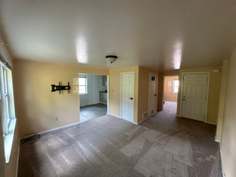 1126 Broadway #2 - Photo 3 of 10