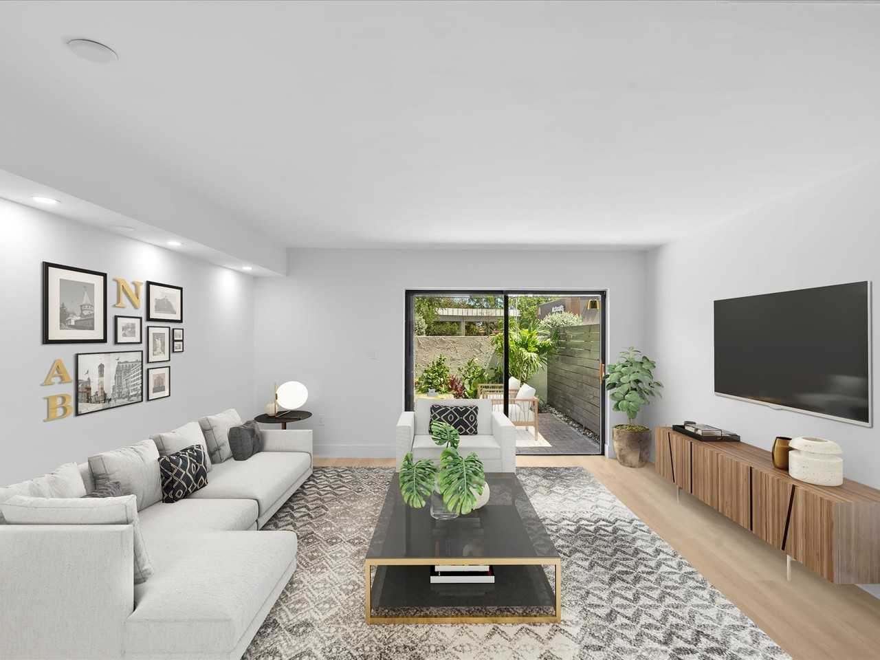 3234 W Trade Ave #I4 - Photo 2 of 17