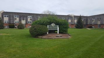 featured image of 802 Arcadia Dr