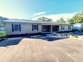 featured image of 8 Stephanie Dr