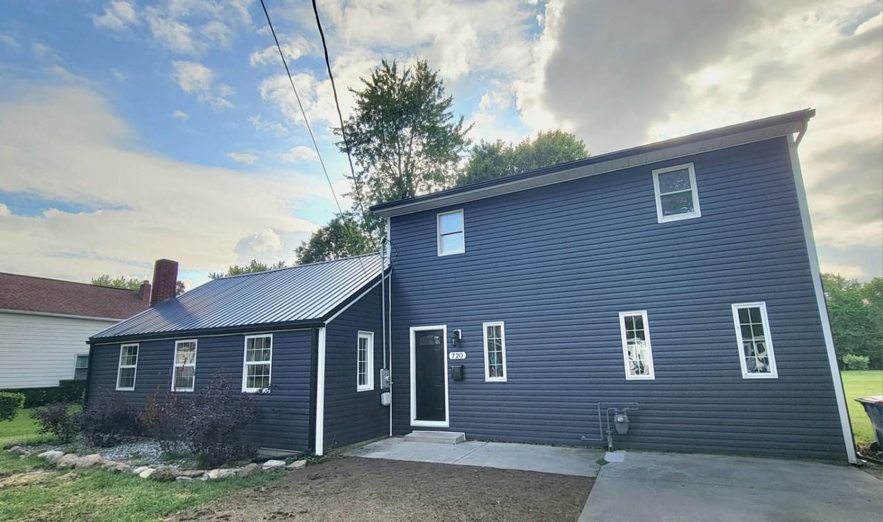 720 720 Moening St - Moening St 720 - Photo 2 of 19