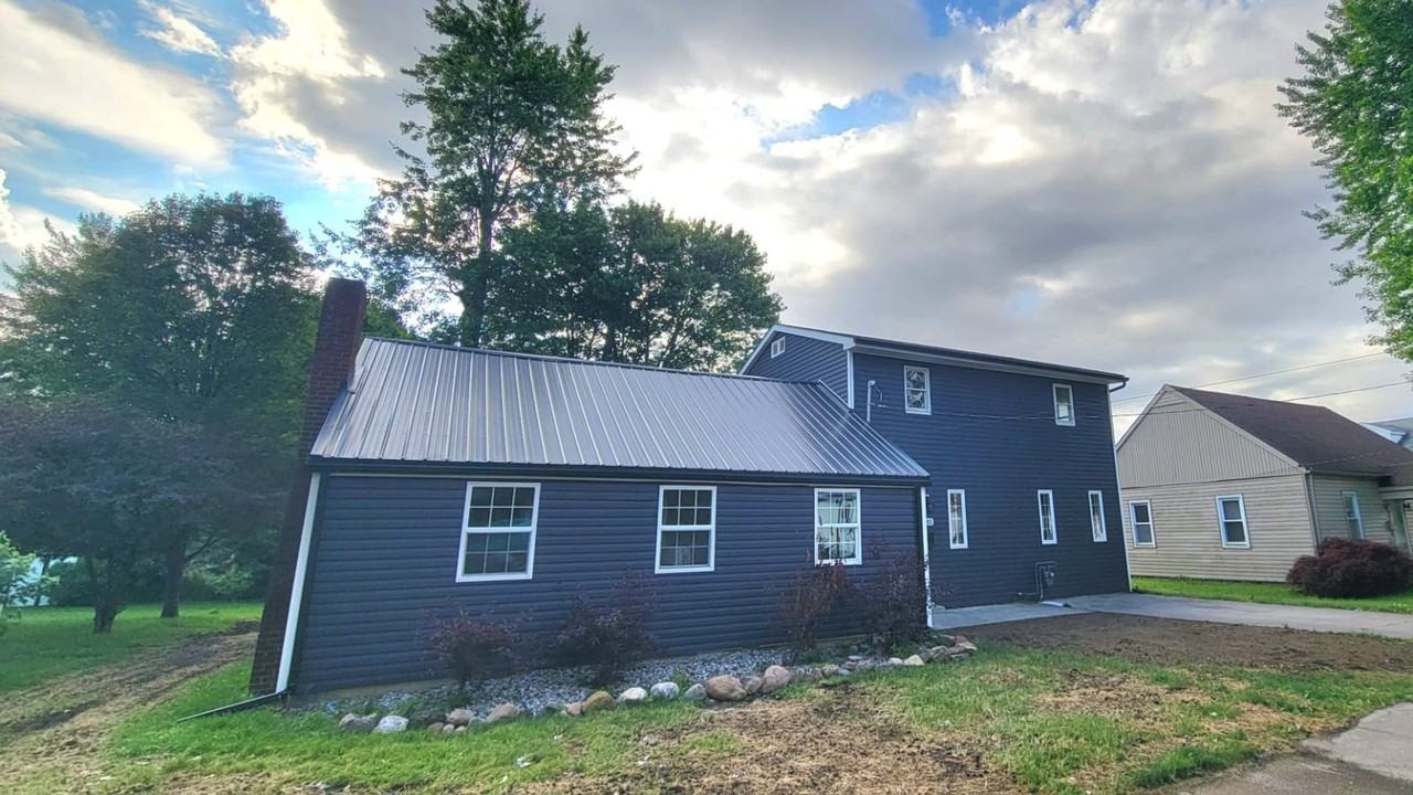 720 720 Moening St - Moening St 720 - Photo 3 of 19