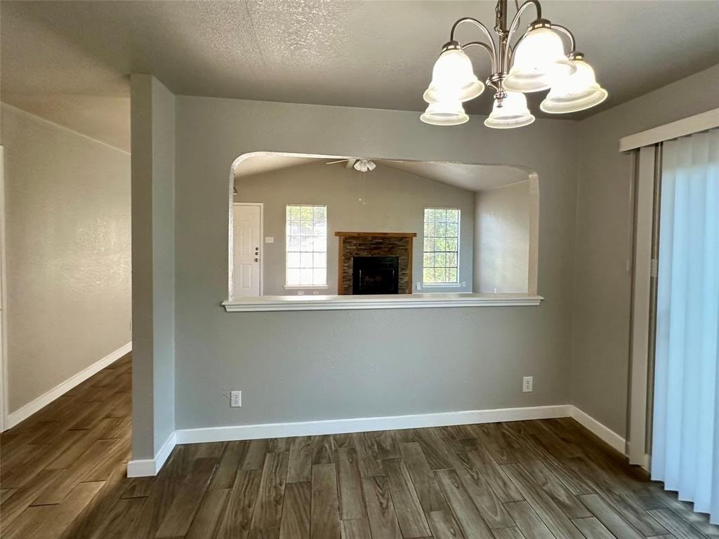 804 Brookside Pass - Photo 3 of 8