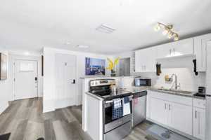 featured image of N 45th St