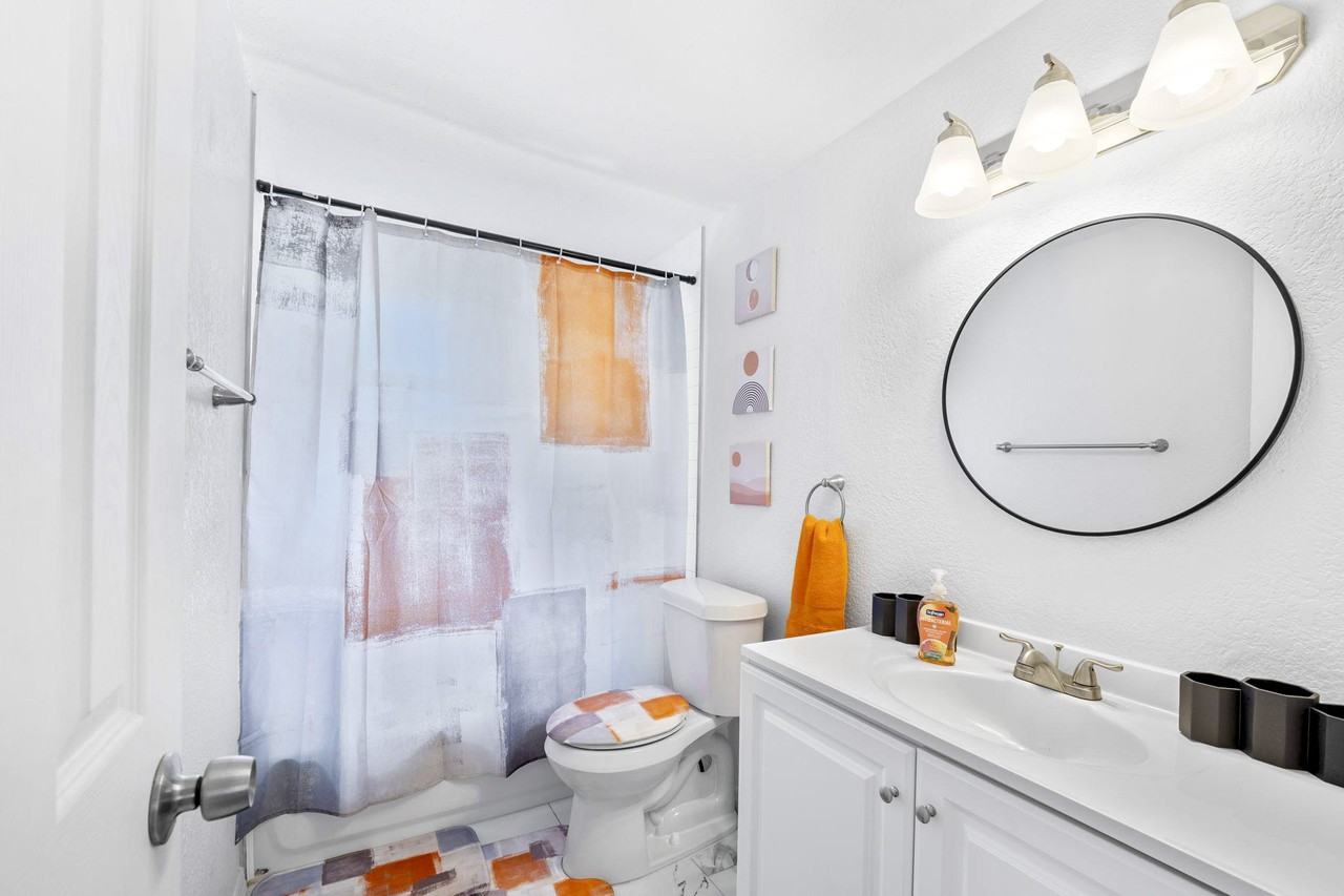 N 45th St - Photo 2 of 12