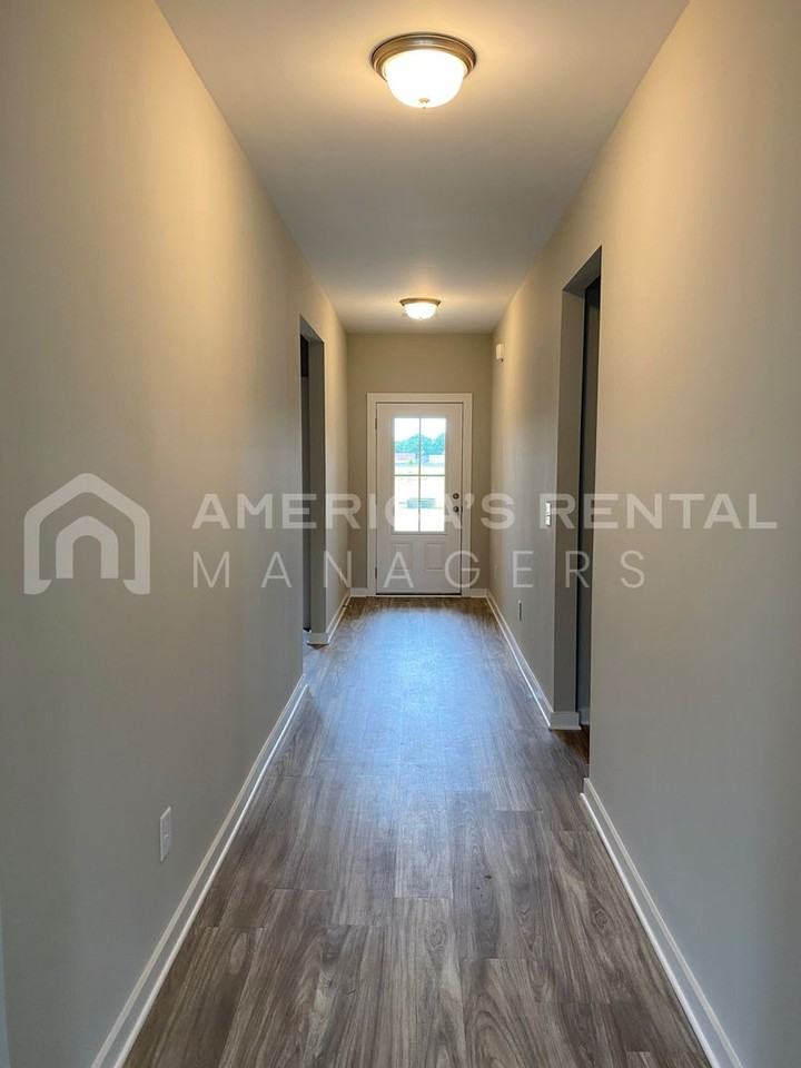 14388 Chase Dr - Photo 4 of 21
