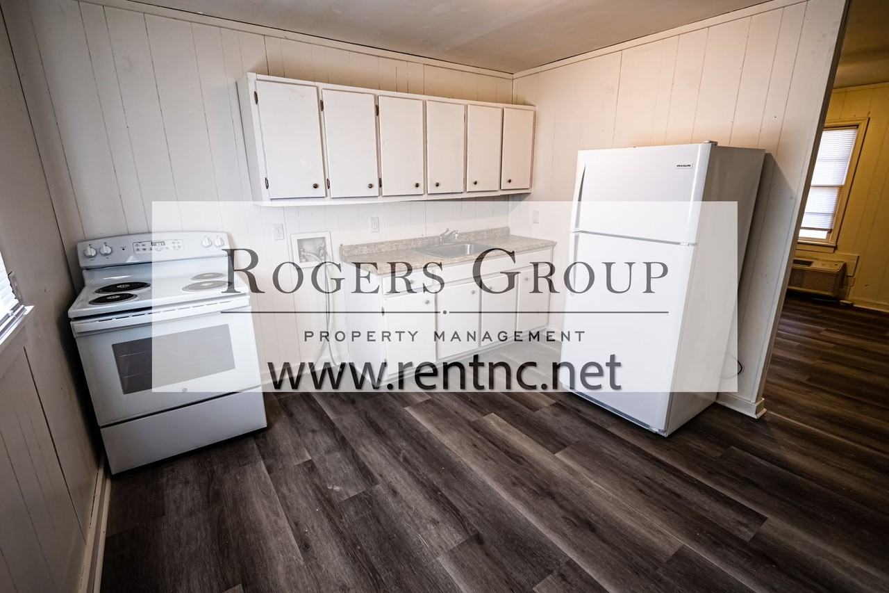 #450 - 911-913 Arch St Duplex - Photo 2 of 7