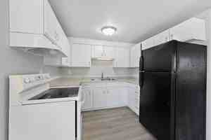 featured image of 2235 Brookview Ct