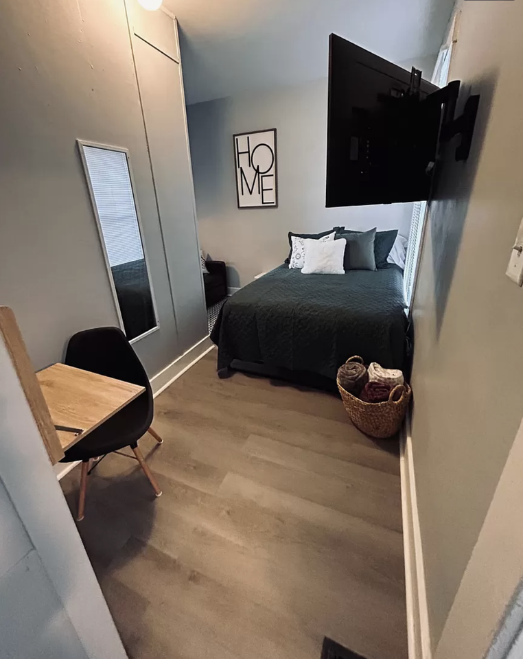 65 Vine St #3 - Photo 7 of 9