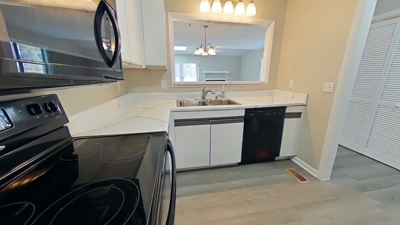 1199 Wrenwood Ct #1 - Photo 7 of 24