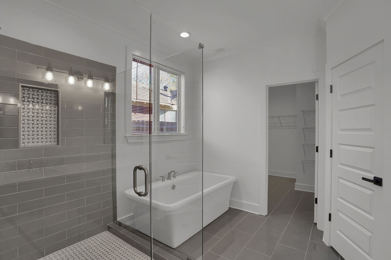 2374 Forrest Avenue #1 - Photo 3 of 5