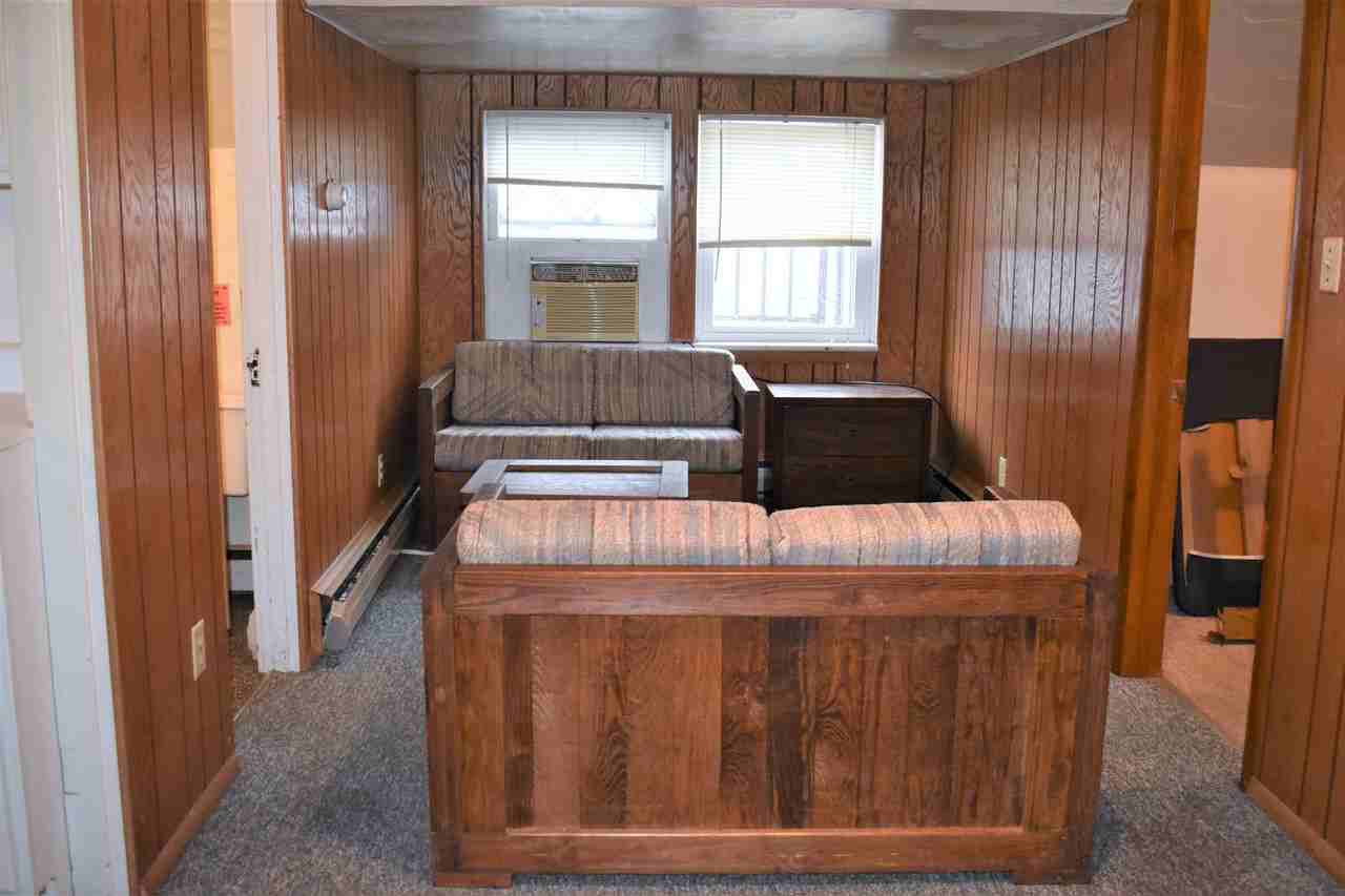 911  Sch - Photo 3 of 10