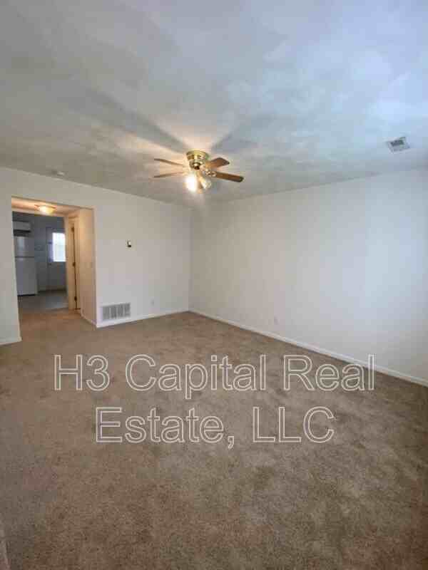6050 Old Collinsville Rd #3 - Photo 2 of 15