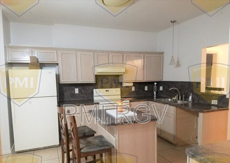 2301 E 21st St - Photo 5 of 19
