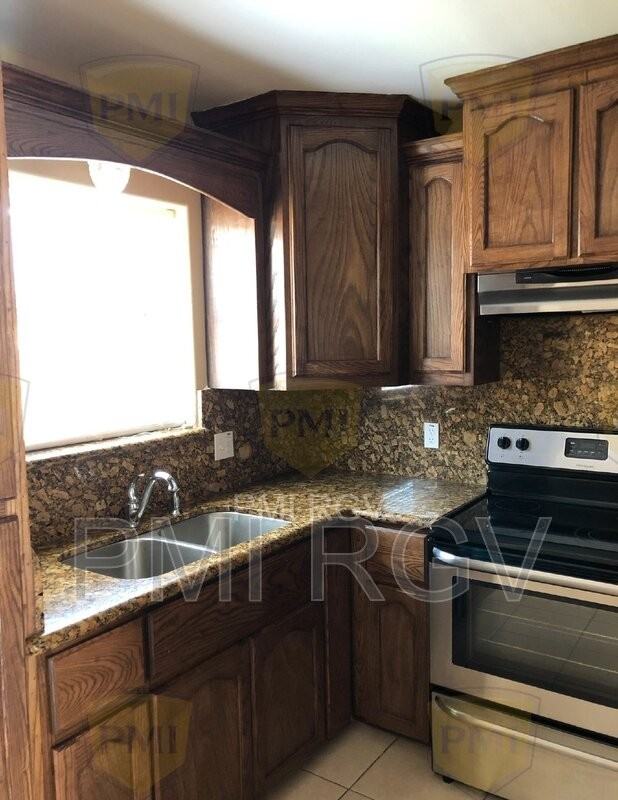 306 W Amy Dr - Photo 4 of 11