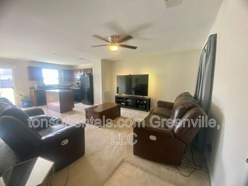 4 Tattershall Rd - Photo 2 of 19